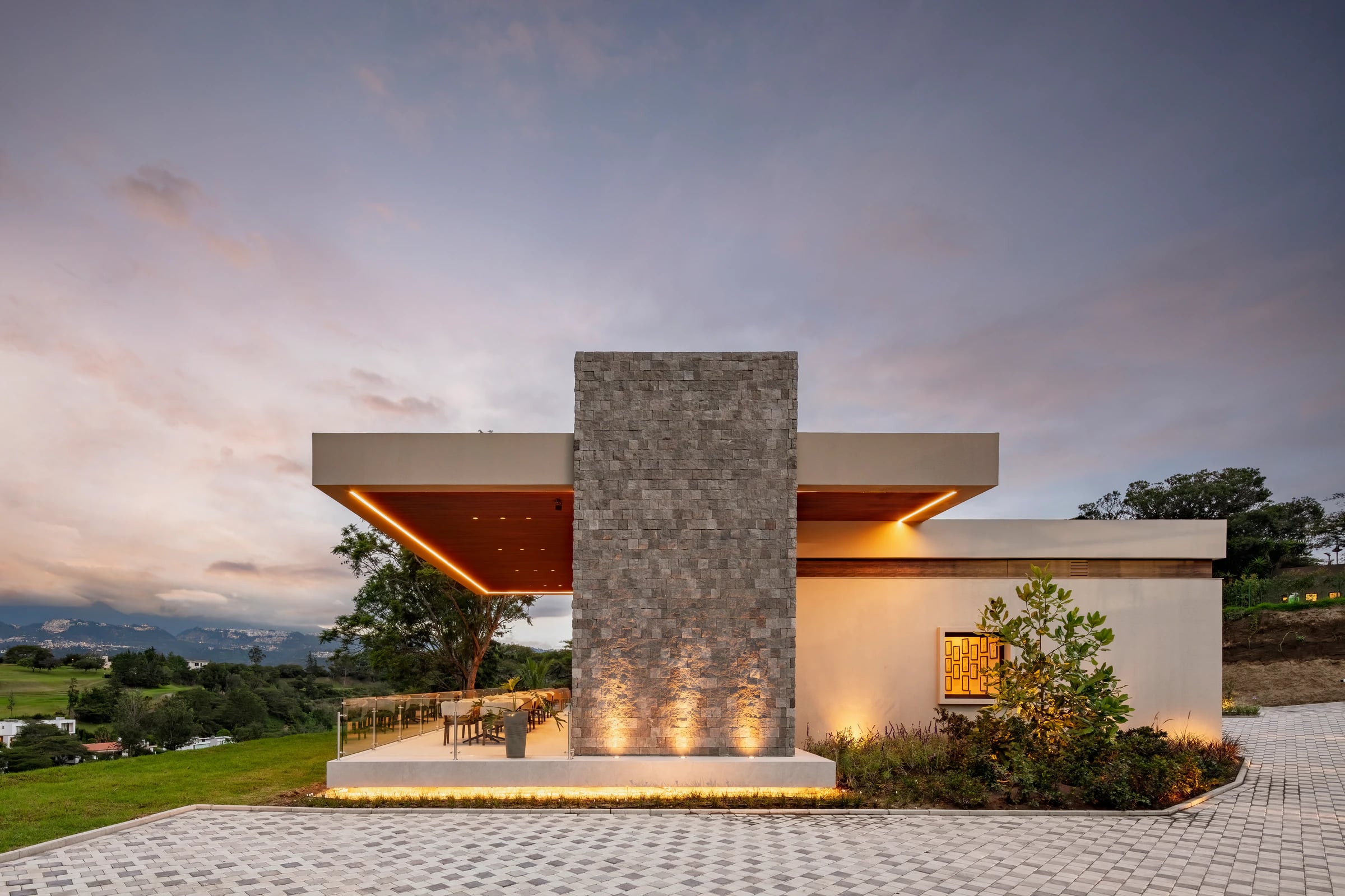 The 19th Hole by Collectif+3 in Club Arrayanes, Quito, Ecuador, image 4