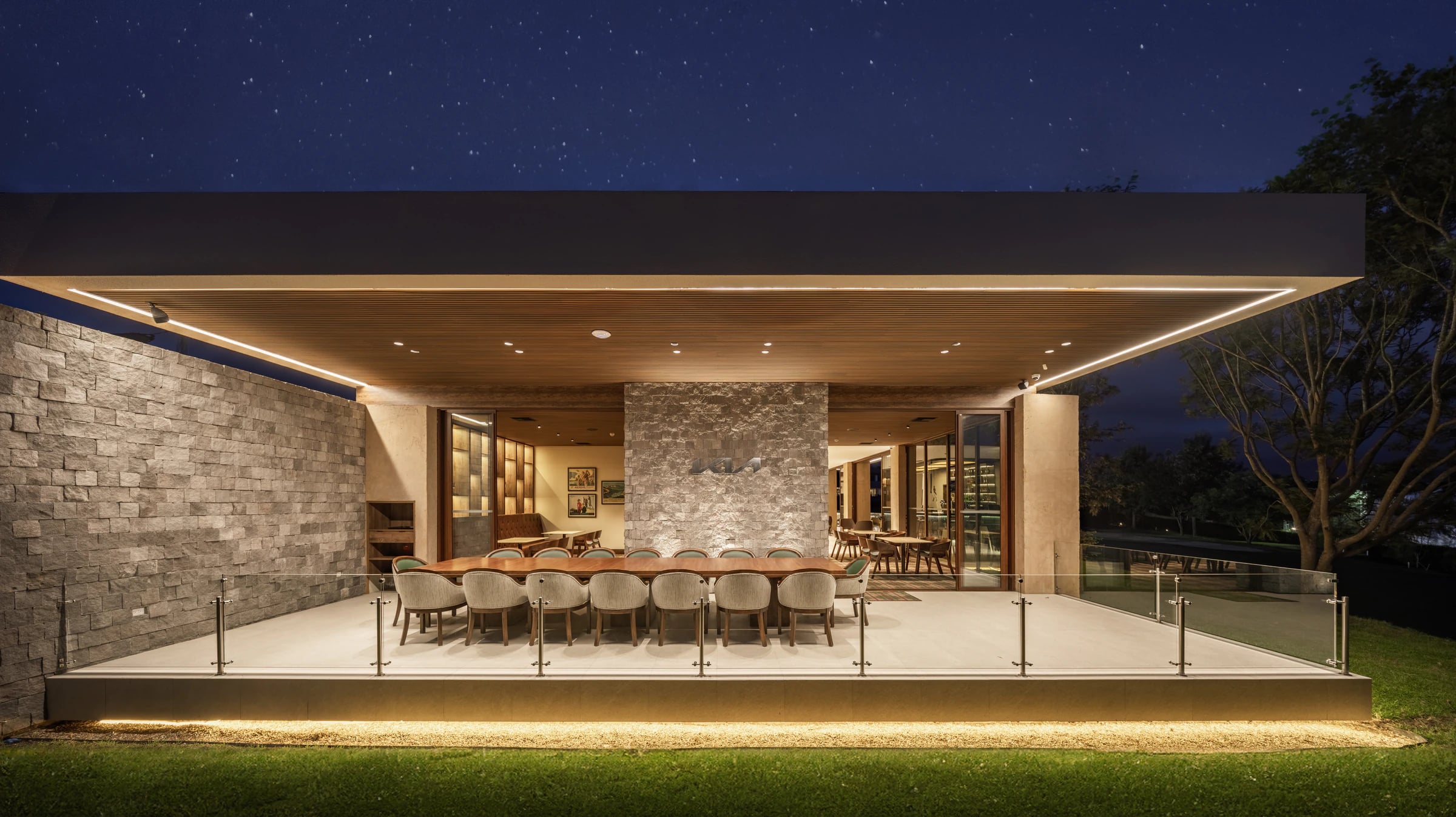 The 19th Hole by Collectif+3 in Club Arrayanes, Quito, Ecuador, image 5